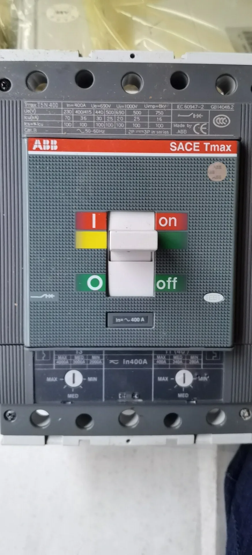 ABB T5N 400 1SDA054437R1