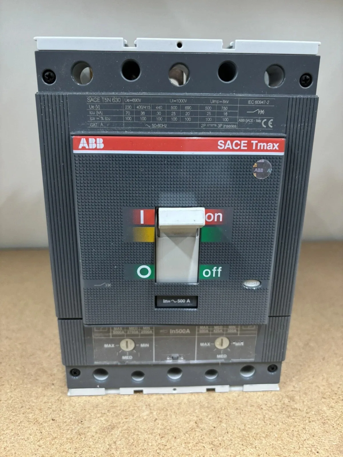 ABB T5N 630 1SDA054456R1