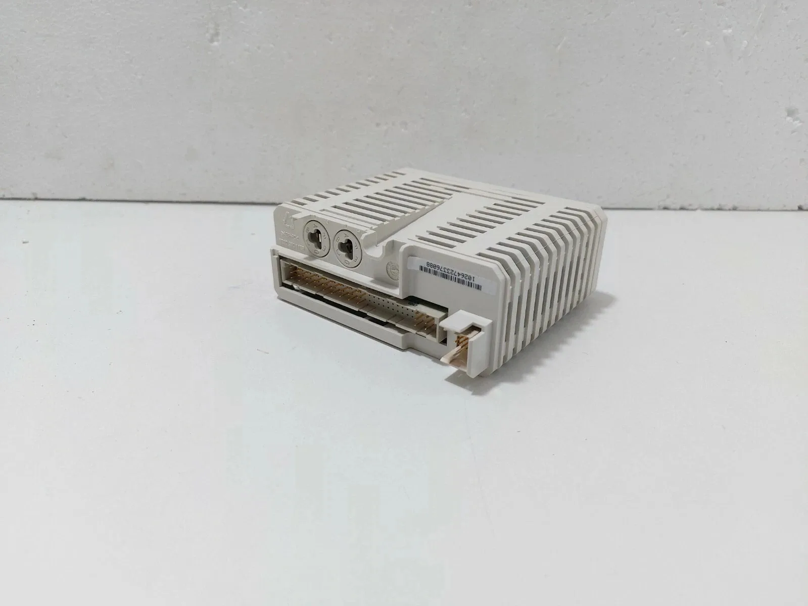 ABB DI890 3BSC690073R1 4
