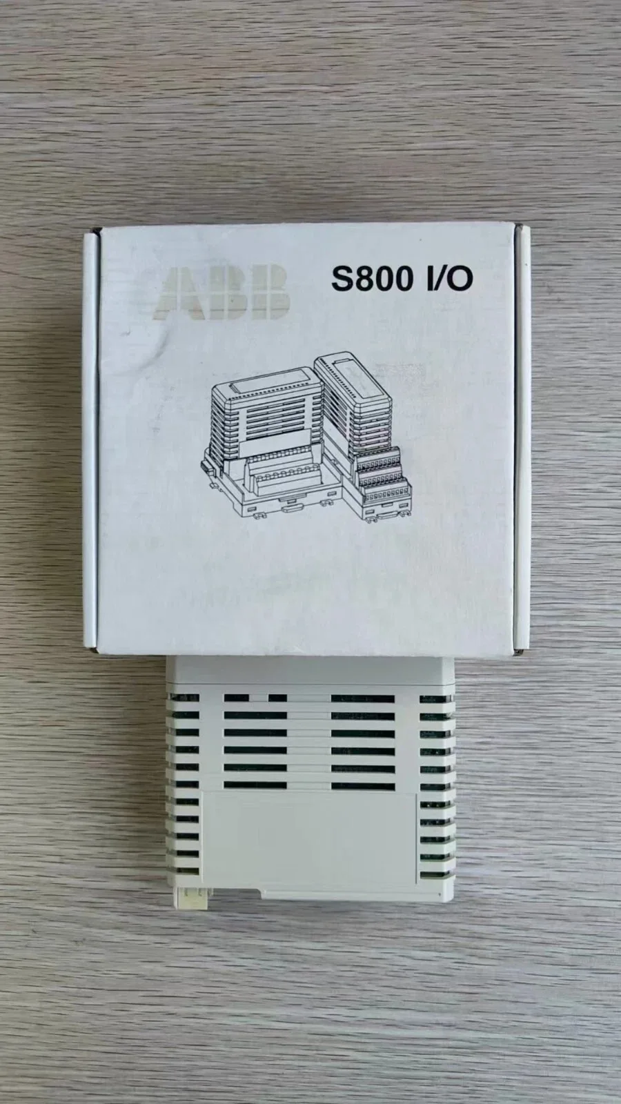 ABB AO815 5