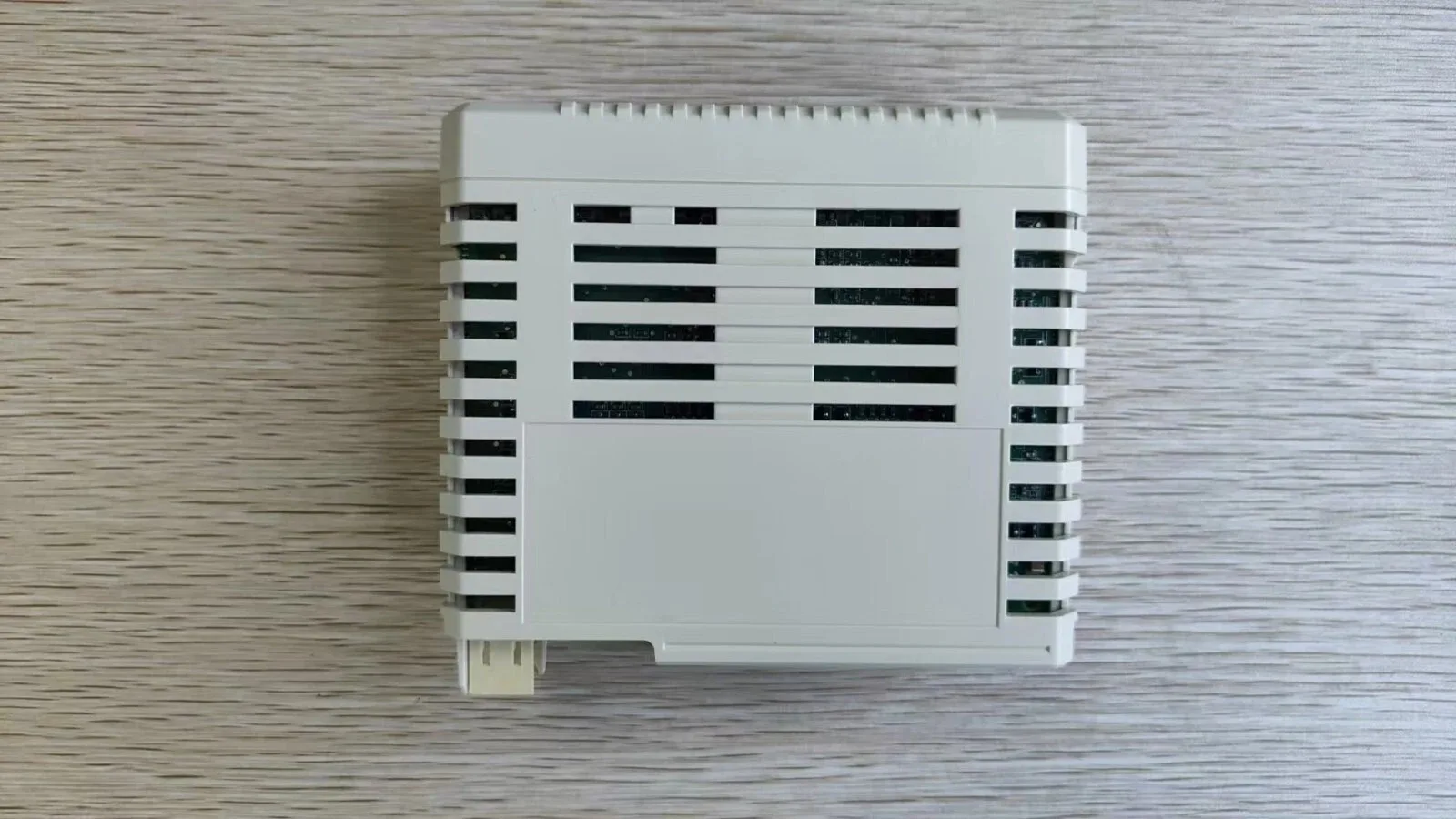 ABB AO815 4