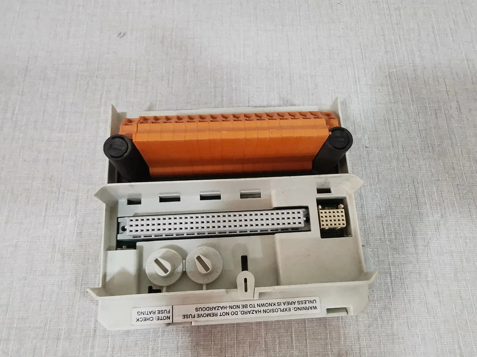 ABB TU833 3BSE038726R1