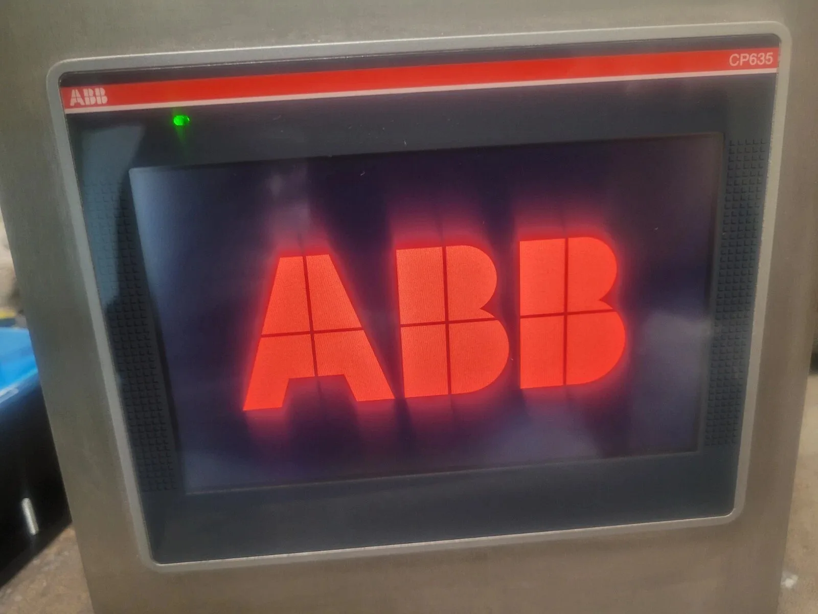 ABB CP635 1SAP535100R0001 3