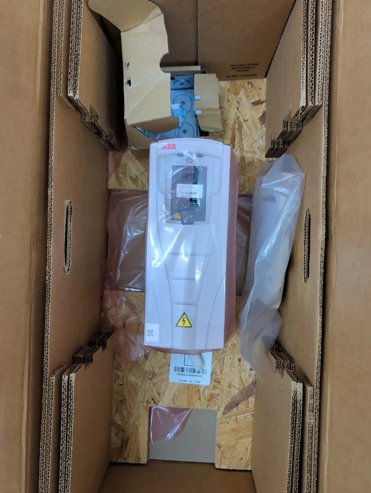 ABB ACS550-01-012A-4 2