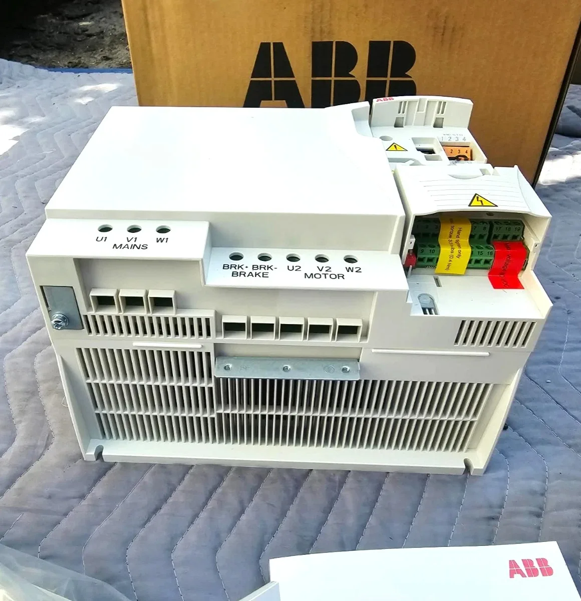 ABB ACS355-03U-38A0-4