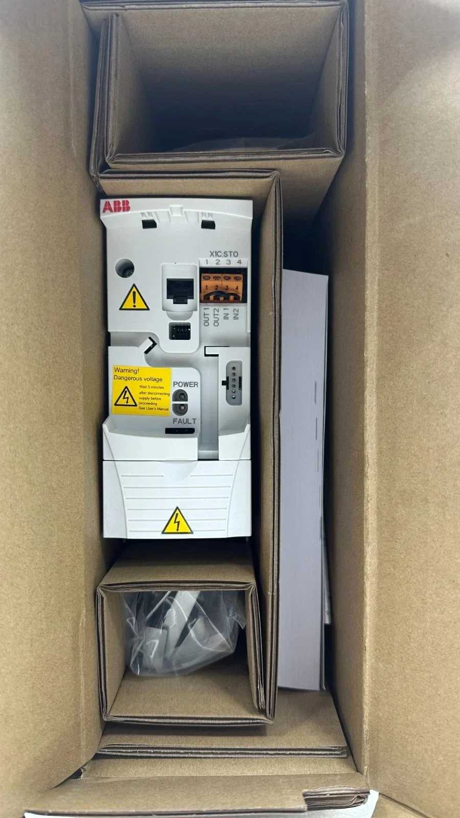 ABB ACS355-03U-06A7-2 3