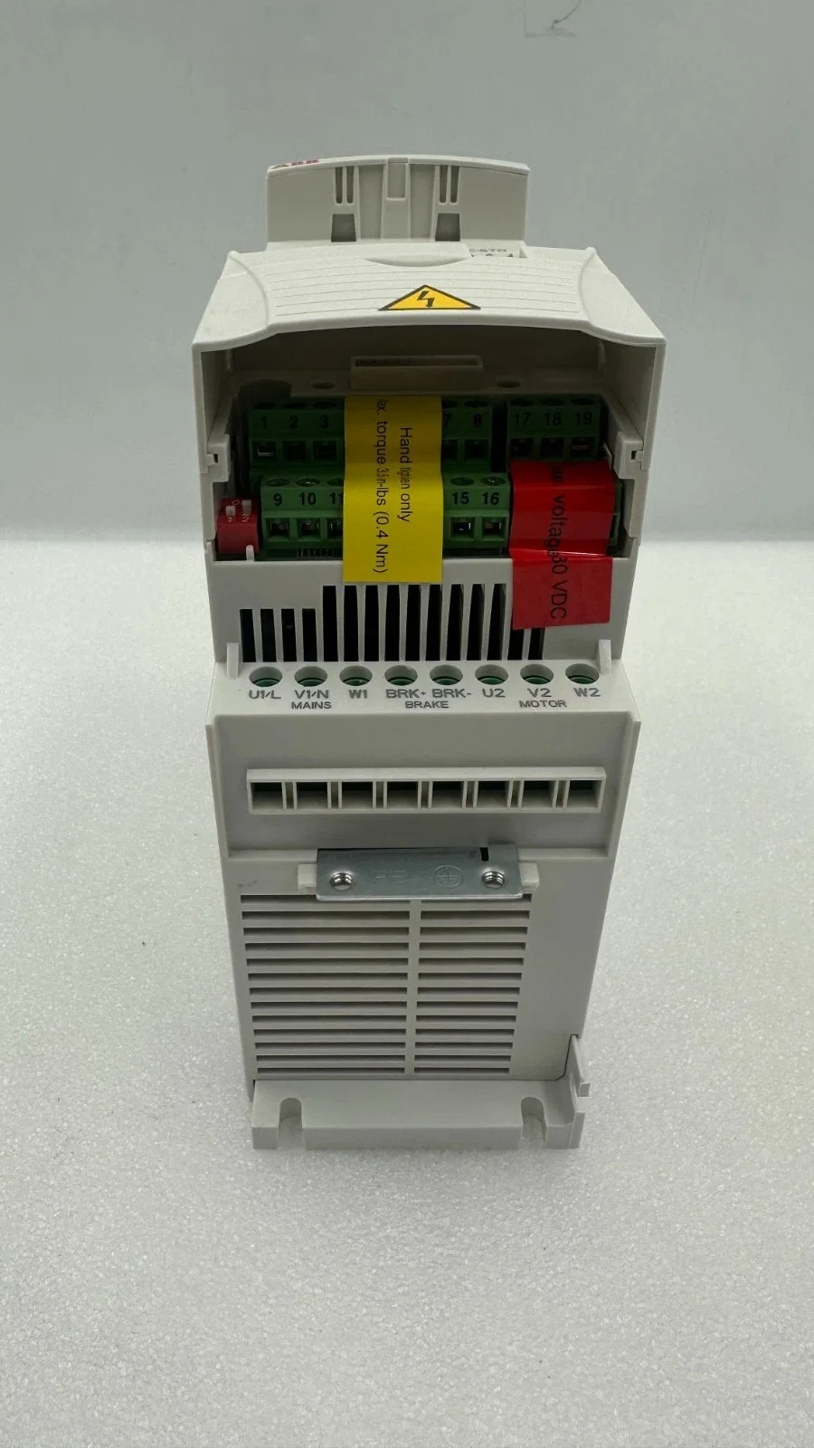 ABB ACS355-03U-06A7-2 5