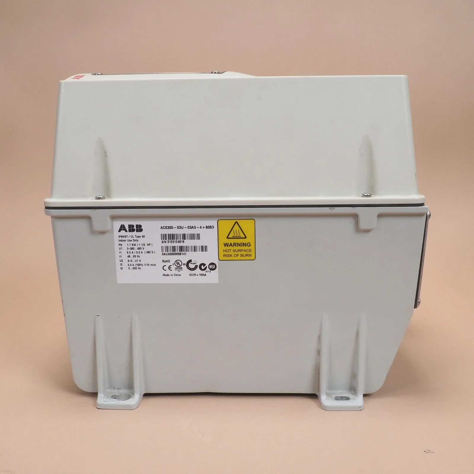 ABB ACS355-03U-03A3-4 5