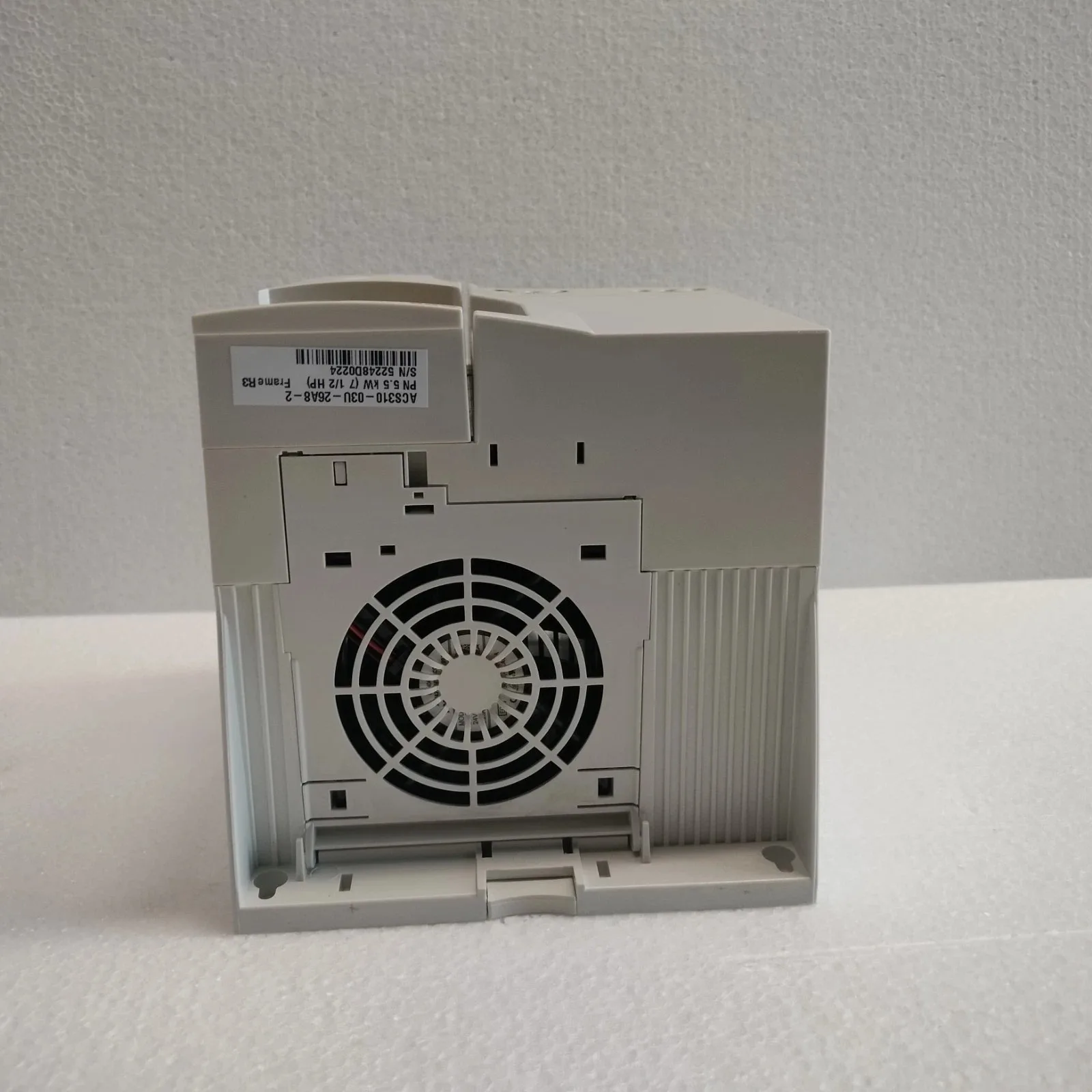 ABB ACS310-03U-26A8-2 6