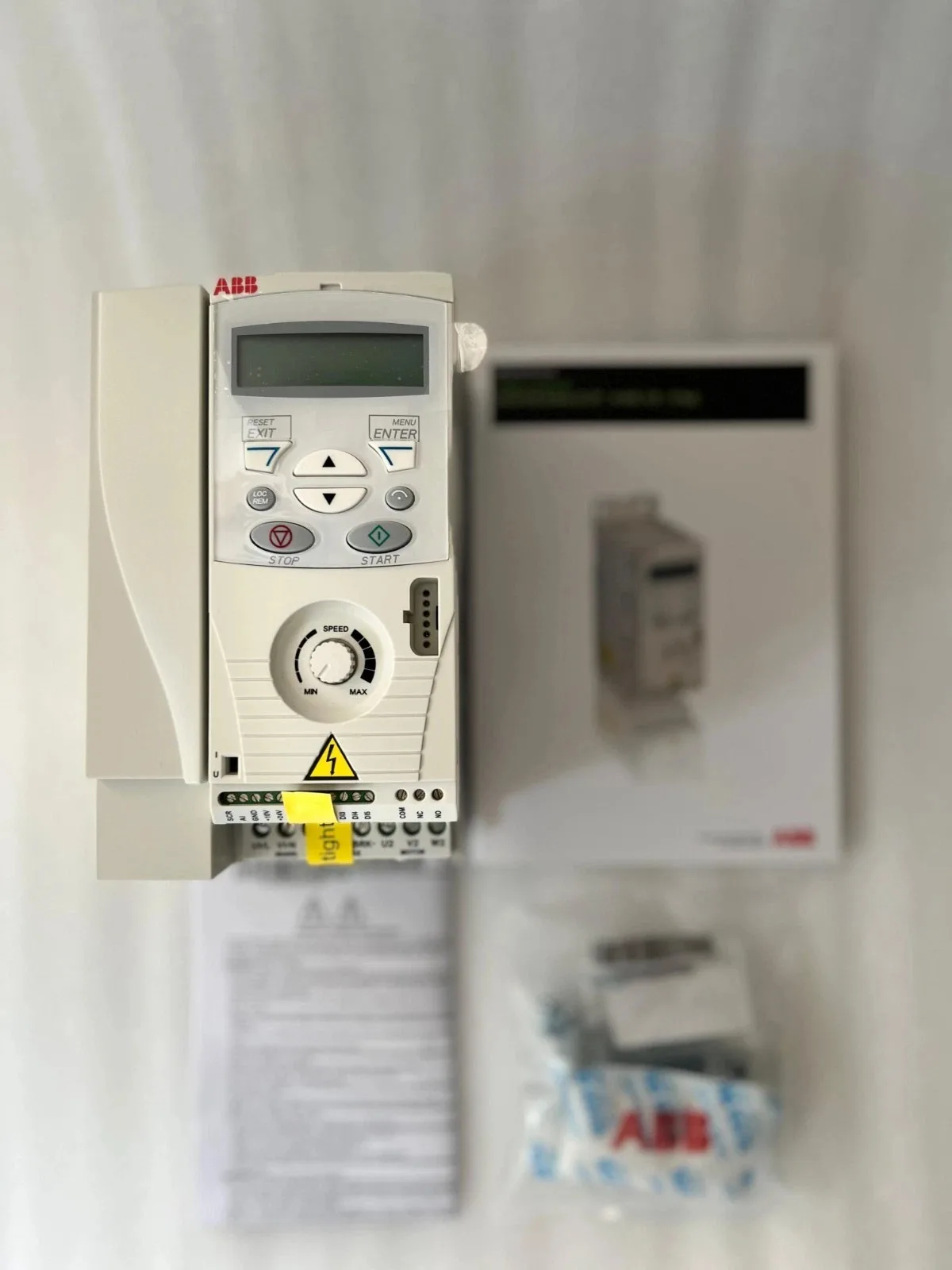ABB ACS150-01U-09A8-2 2