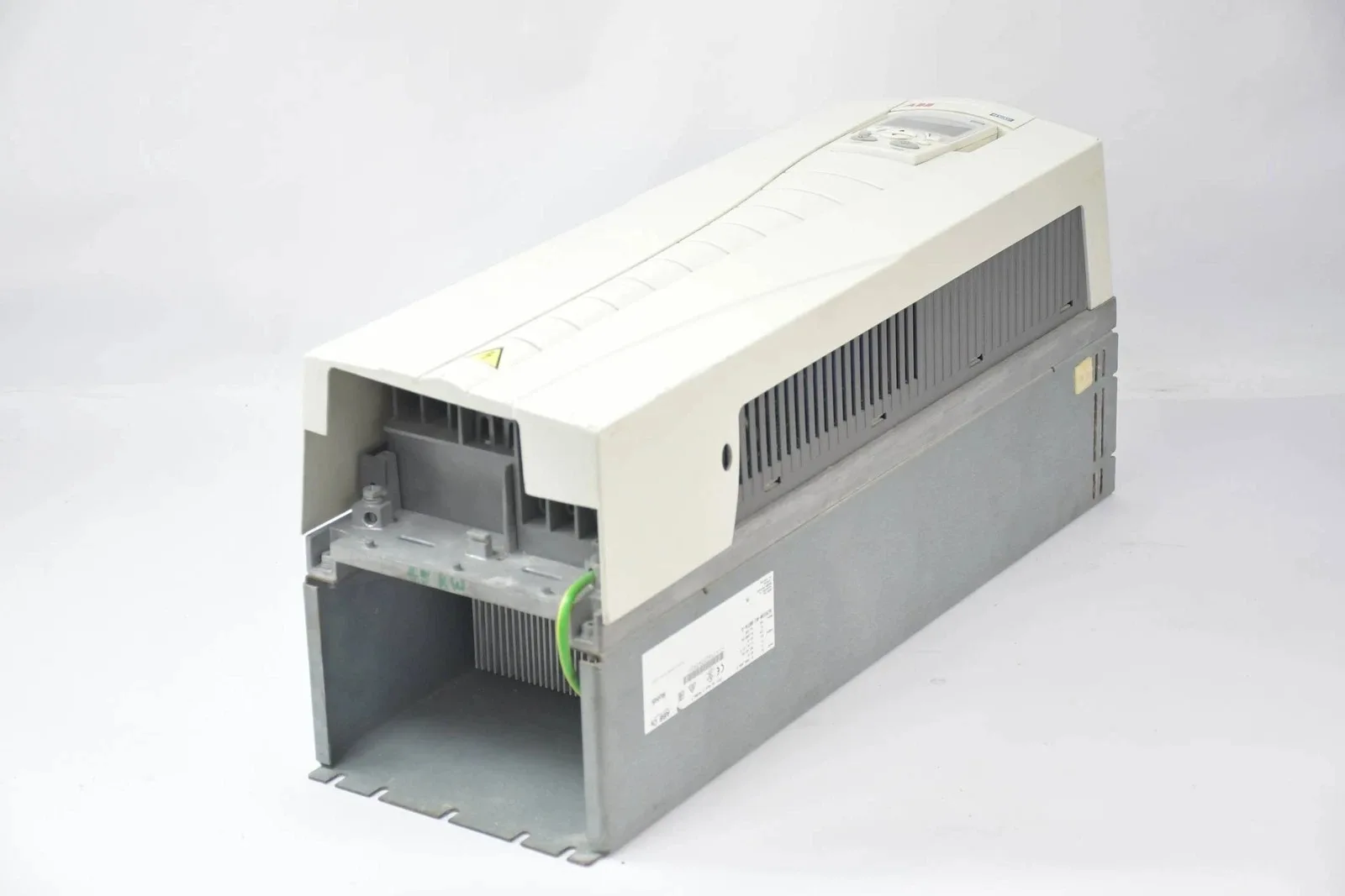 ABB ACH550-01-087A-4 3