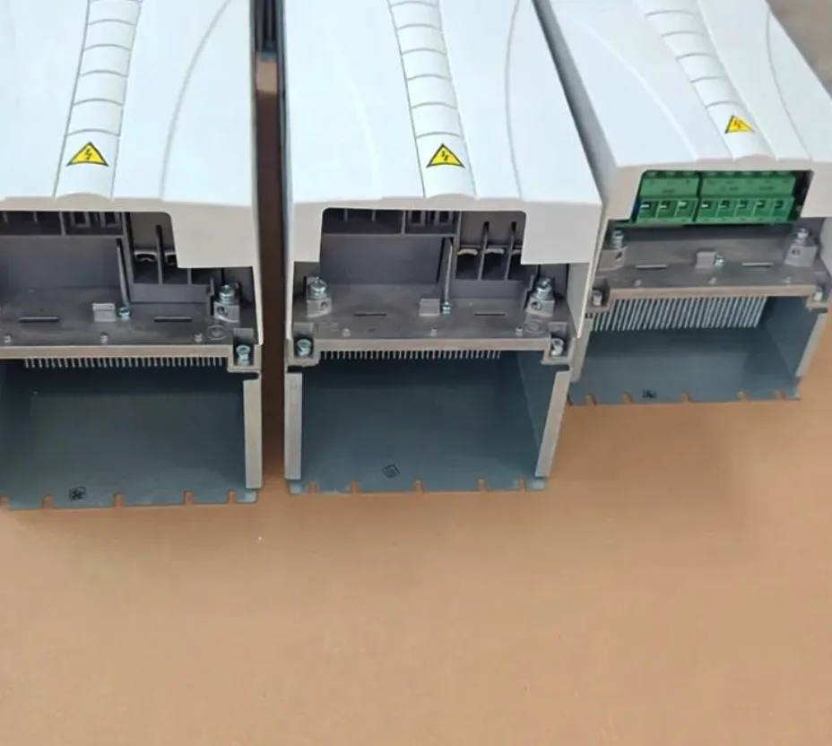 ABB ACH550-01-072A-4 2