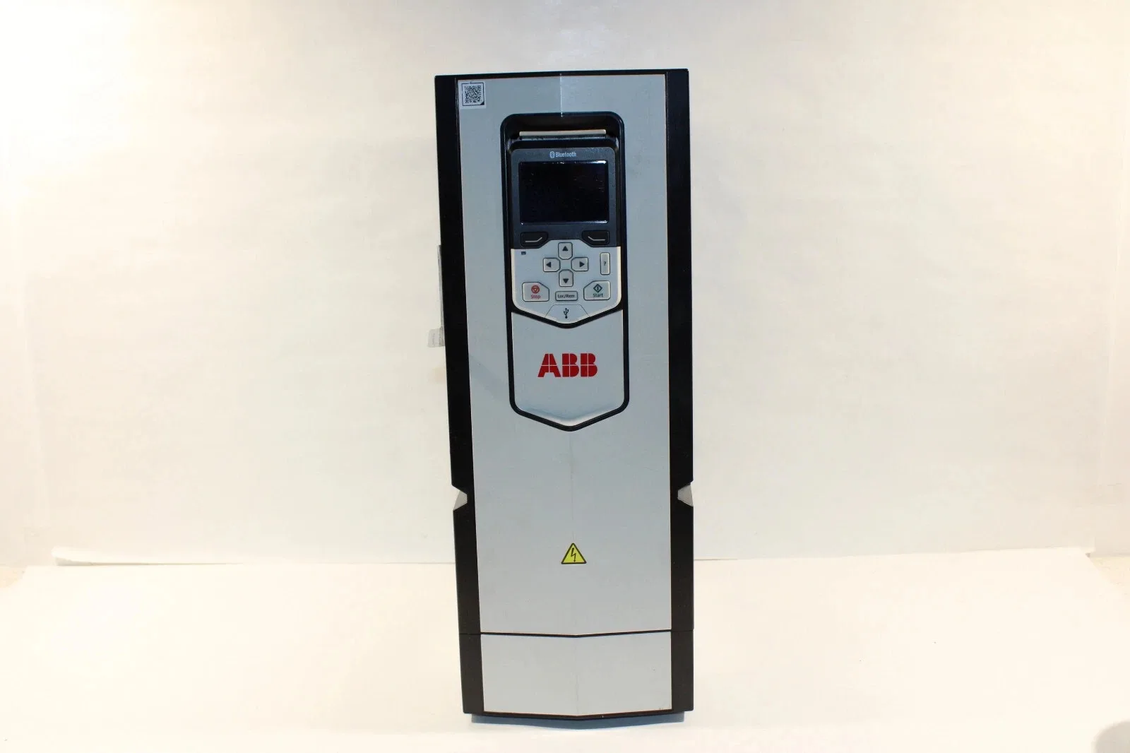 ABB ACS880-01-027A-7 3