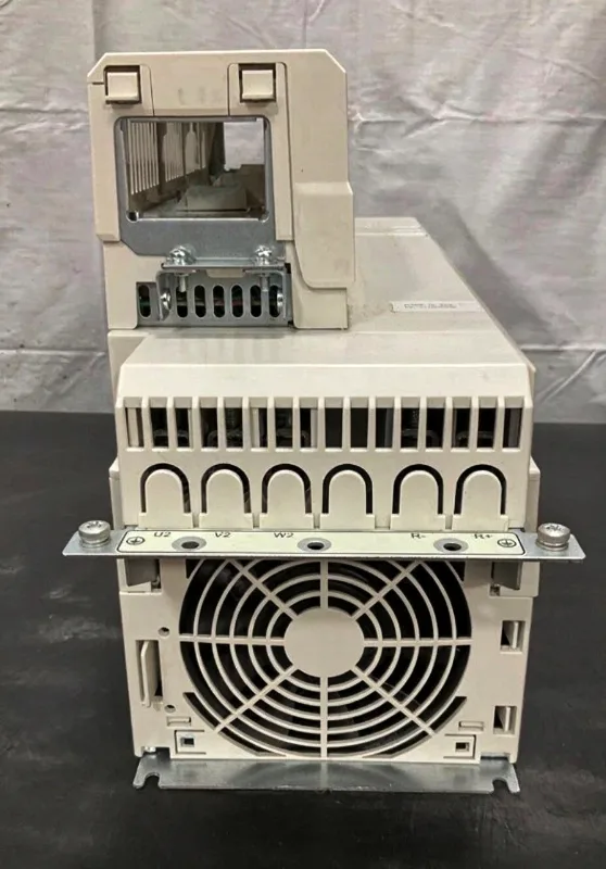 ABB ACS850-04-035A-5 4