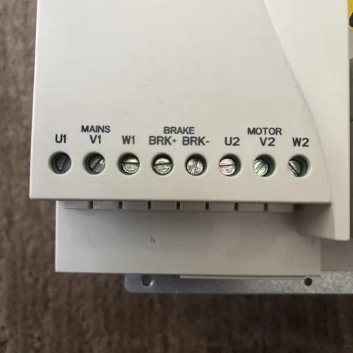 ABB ACS350-03U-15A6-4 ACS35003U15A64 HT 4