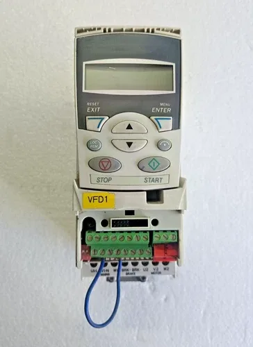 ABB ACS350-03U-01A2-4 AC VARIABLE FREQUENCY DRIVE * MAKE OFFER *