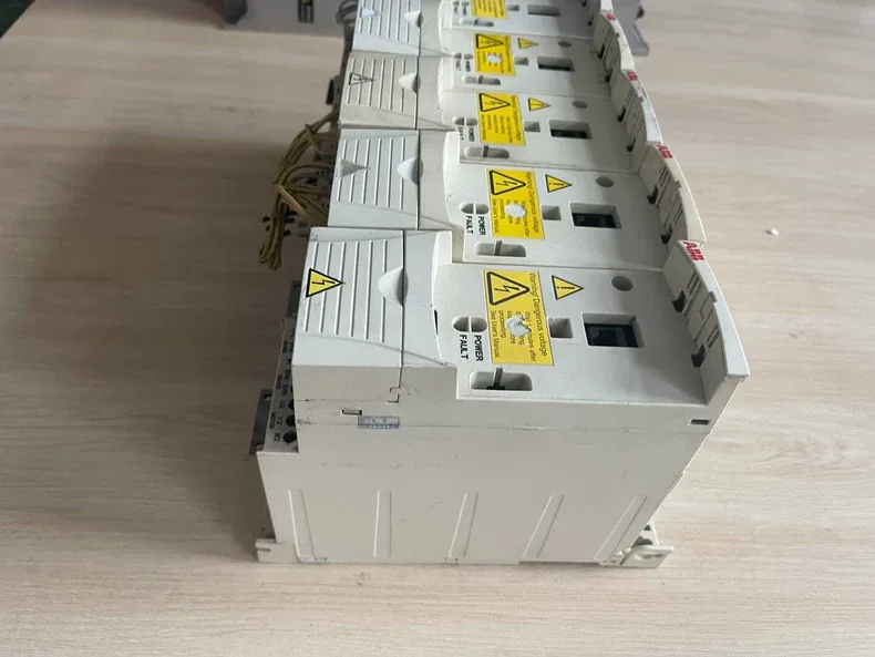 ABB ACS350-01E-06A7-2 Frequency Converter