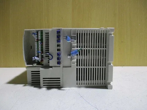 ABB ACS350-03U-17A6-2 IP20 ACS-CP-A NEMA1 KIT 3