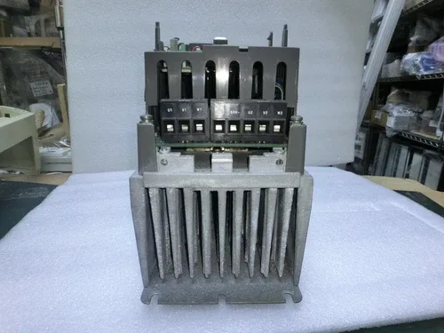 ABB HVAC ACH550-01-012A Variable Frequency Drive 3 ~ 380V 480V NA ~ 6738 4