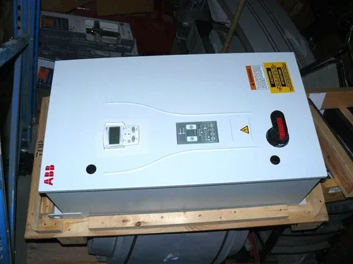 ABB ACH550-BC-015A-4 Enclosed Variable Frequency Drive 10HP 7.5KW 380-480V 15.4A