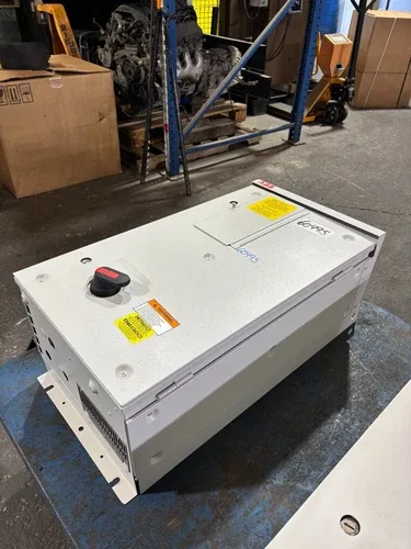 ABB / ACH550-BCR-015A-4 / 380-460 Volts / 3 PH / 10 HP / HVAC AC Drive 2