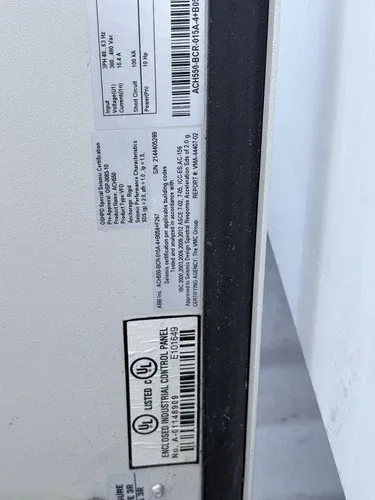 ABB HVAC Frequency Drive with Bypass 480V (ACH550-BCR-015A-4+B058+F267) - 4