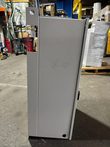 ABB / ACH550-BCR-031A-4+B055 / 20 HP / 380-480V / Variable Frequency Drive 3