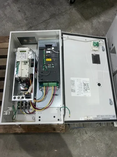 ABB 20 HP 480V 3 Phase VFD Variable Frequency Drive ACH550-BCR-031A-4+B055+F267 2