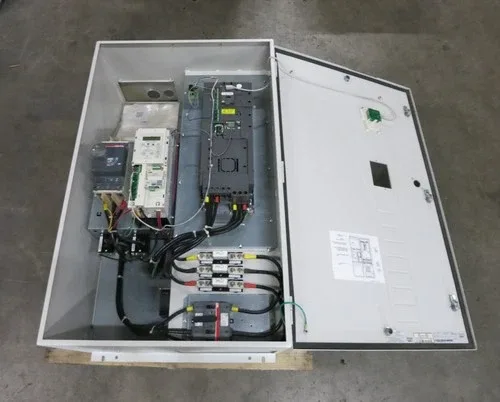 ABB ACH550-BCR-088A-2+F267+K452 30 HP AC VS Drive 3PH 208-240V ACH-550 30HP 4