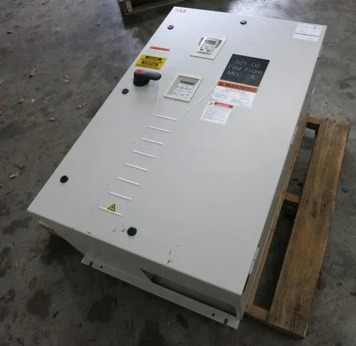 ABB ACH550-BCR-125A-4 100 HP AC VS Drive 3PH 480V ACH-550 ACH550BCR125A4 100HP