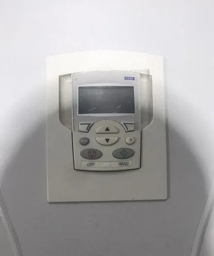 ABB HOUSTON ACH550-BD-097A-4 VARIABLE FREQUENCY DRIVE 75 HP 480V 55KW 4