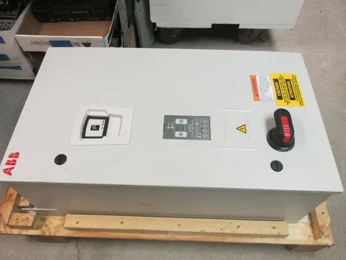 ABB Auto By-Pass Transfer Switch 3Hp Cat ACH550-BD06A9-4+E213 WHS-2-06