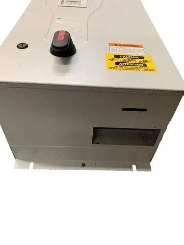 ABB ACH550-BDR-06A9-4 3HP @ 480VAC BYPASS Variable Frequency Drive 4