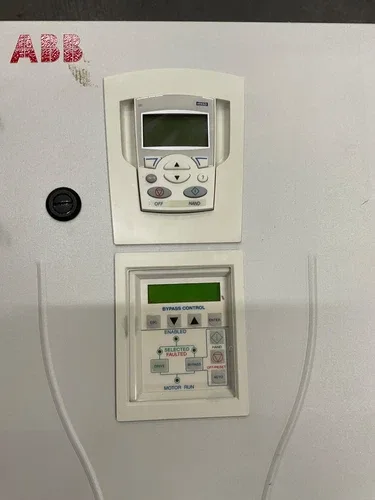 ABB ACH550-BDR-072A-4 3PH 380-480VAC 48-63HZ 72A VFD AC Drive 2