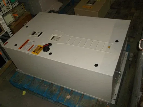 ABB ACH550-BDR-097A-4+F267 HVAC AC DRIVE 75HP 100 KA 600V 380-480 VAC (4) 2