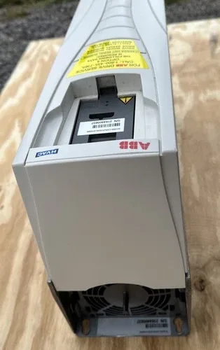 ABB ACH550 AC Drive ACH550-CARUH-023A-4+N2006 4