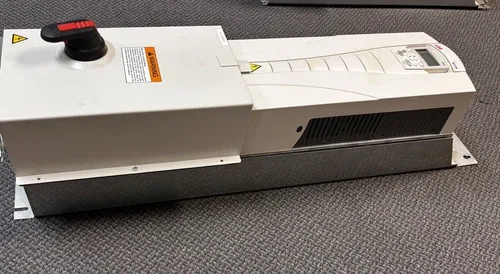 ABB ACX550-U0-046A-2 ACH550-PCR-046A-2 A/C DRIVE 3