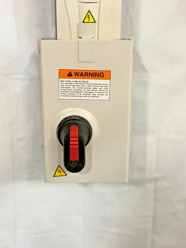 ABB ACH550 AC Drive with Disconnect ACH550-PCR-04A1-4 2HP 3Ph 480V 3