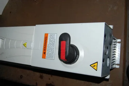 ABB AC Drive ACH550-PCR-08A8-4-B055 3