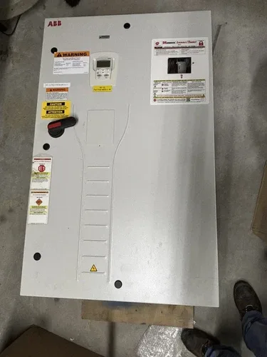 ABB 75HP ACH550-PCR-097A-4+K466 ACH550 MFG 2011 Clean Drive ACH550-U1-097A-4