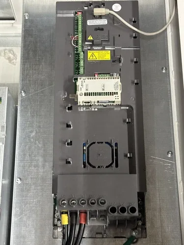 ABB 75HP ACH550-PCR-097A-4+K466 ACH550 MFG 2011 Clean Drive ACH550-U1-097A-4 4