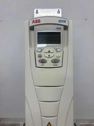 ABB ACH550-PD-07A5-2 2HP Drive 3PH 208 … 240Vac 7.5A with Disconnect Keypad 2