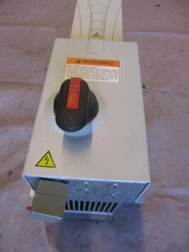 ABB ACH550-PDR-011A-6 HVAC VFD AC Drive 10HP 500-600VAC 11A 3-Phase 3
