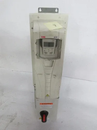 ABB ACH550-PDR-011A-6+B055 AC Drive 10HP 3Ph 500/600V 11A 32 Height