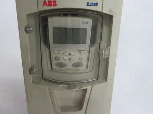 ABB ACH550-PDR-011A-6+B055 AC Drive 10HP 3Ph 500/600V 11A 32 Height 2