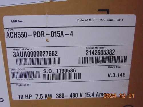 ABB ACH550 AC Drive with Disconnect ACH550-PDR-015