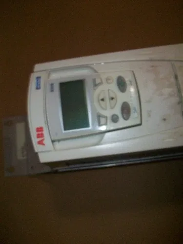 ABB ACH550-PDR-023A HVAC DRIVE 15HP 3PH 48-63HZ 380-480 VAC @ 23amp 2