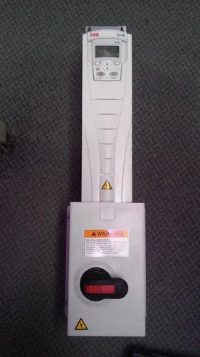 ABB ACH550-PDR-02A7-6 2HP 600V 3PH VARIABLE FREQUENCY DRIVE WITH DISCONNECT
