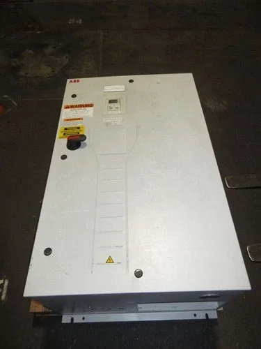 ABB ACH550 AC Drive ACH550-PDR-097A-4 75HP 3Ph with Keypad 2