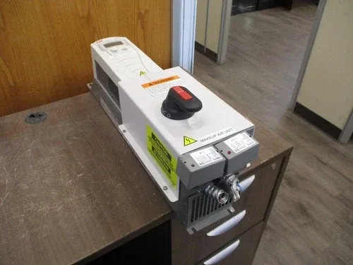 ABB ACH550 AC Drive ACH550-PDR-024A-2 7.5HP 3Ph with Keypad with Disconnect 2